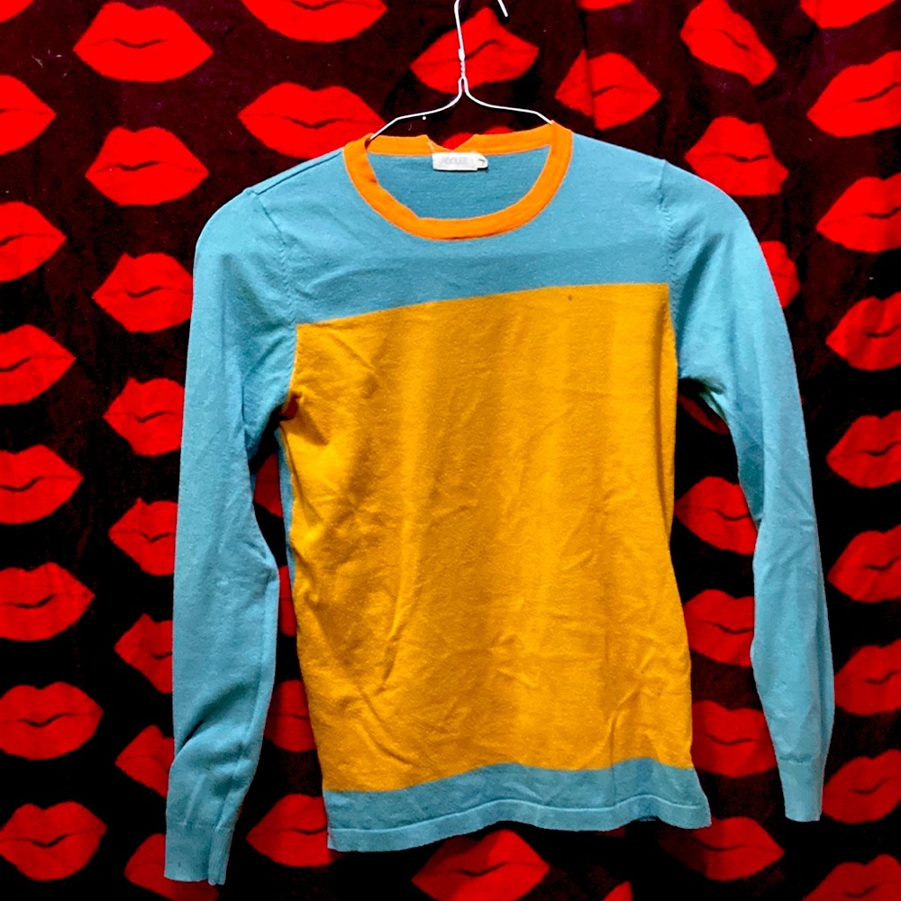 Roolee brand, size M sweater